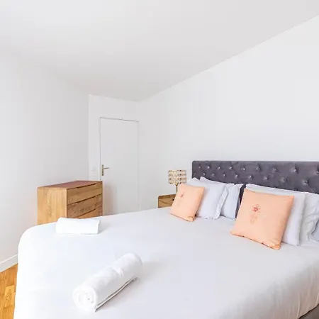 Guestready - Charming Family Duplex With A Terrace Appartamento Parigi